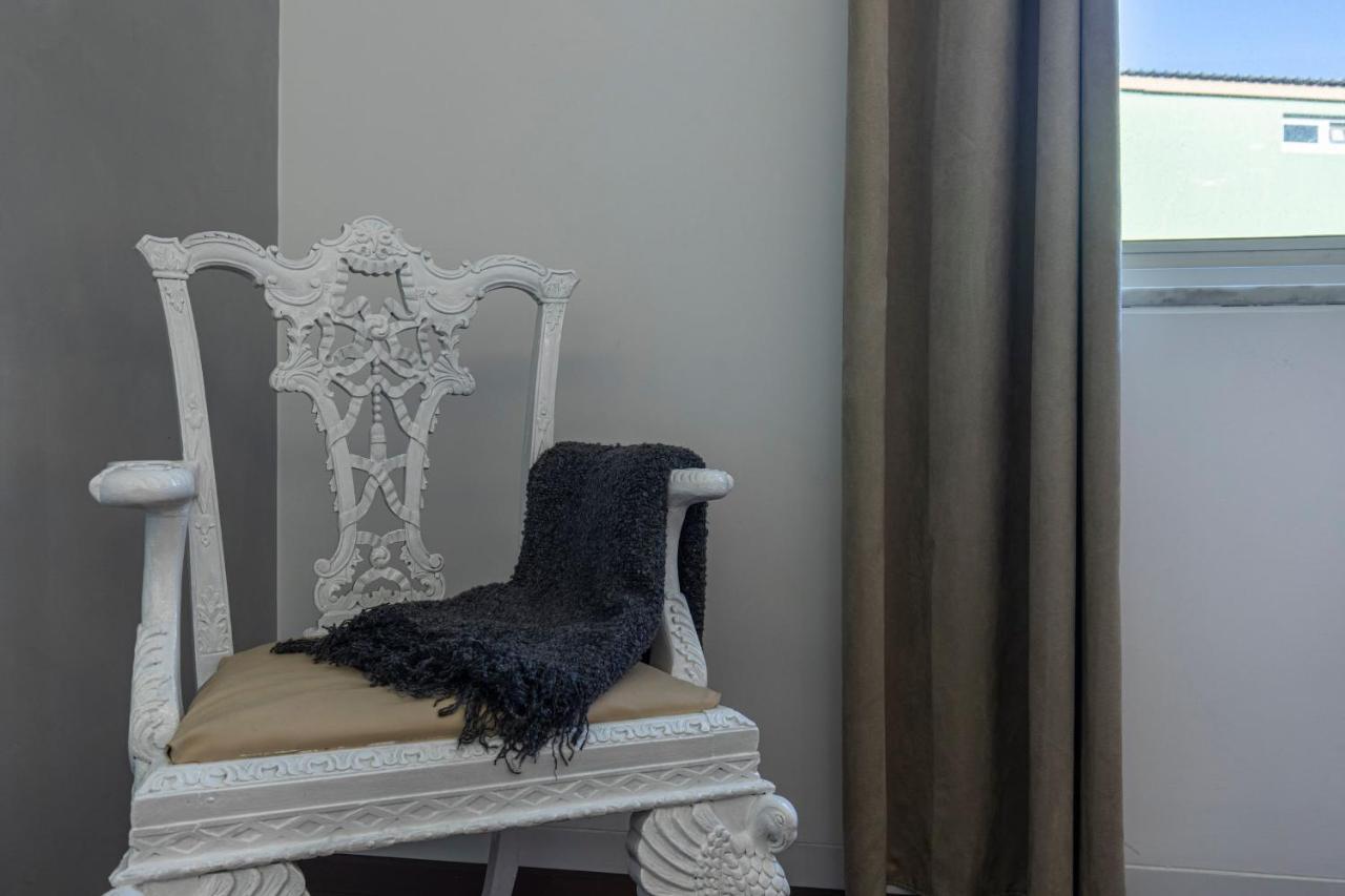Touch Of Class 2Bdr Apartment By Lovelystay Cascais Exteriör bild