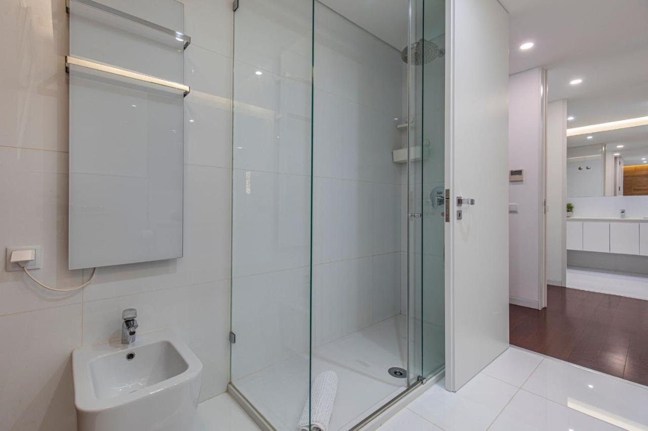 Touch Of Class 2Bdr Apartment By Lovelystay Cascais Exteriör bild