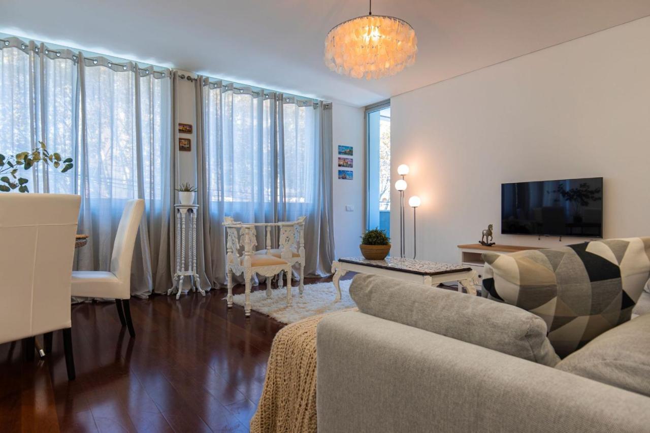 Touch Of Class 2Bdr Apartment By Lovelystay Cascais Exteriör bild
