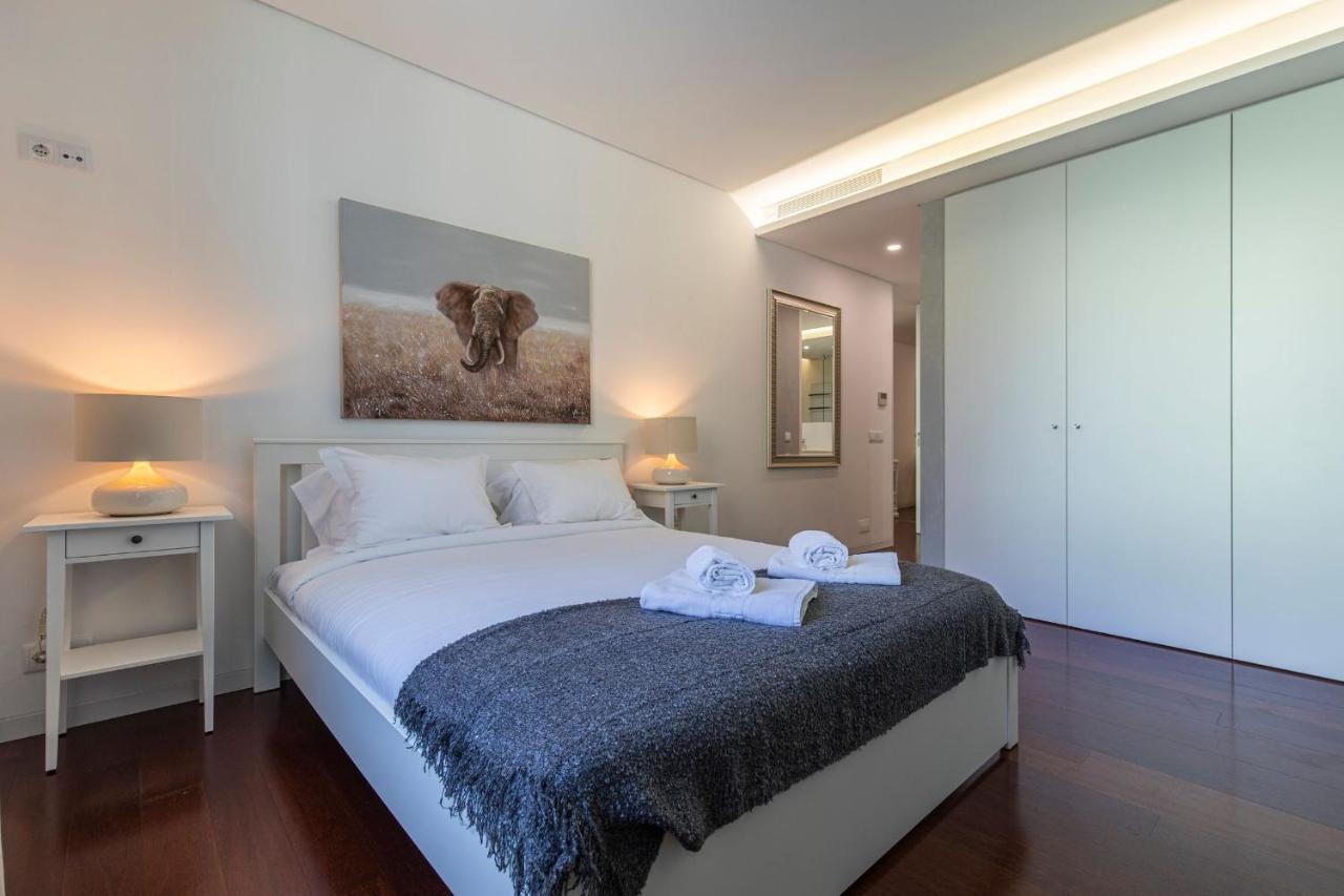 Touch Of Class 2Bdr Apartment By Lovelystay Cascais Exteriör bild
