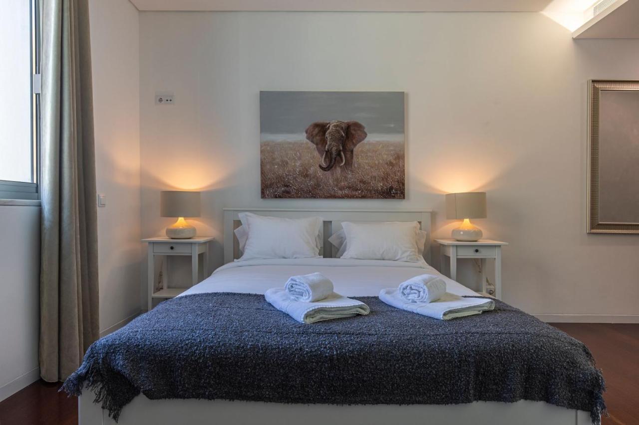 Touch Of Class 2Bdr Apartment By Lovelystay Cascais Exteriör bild