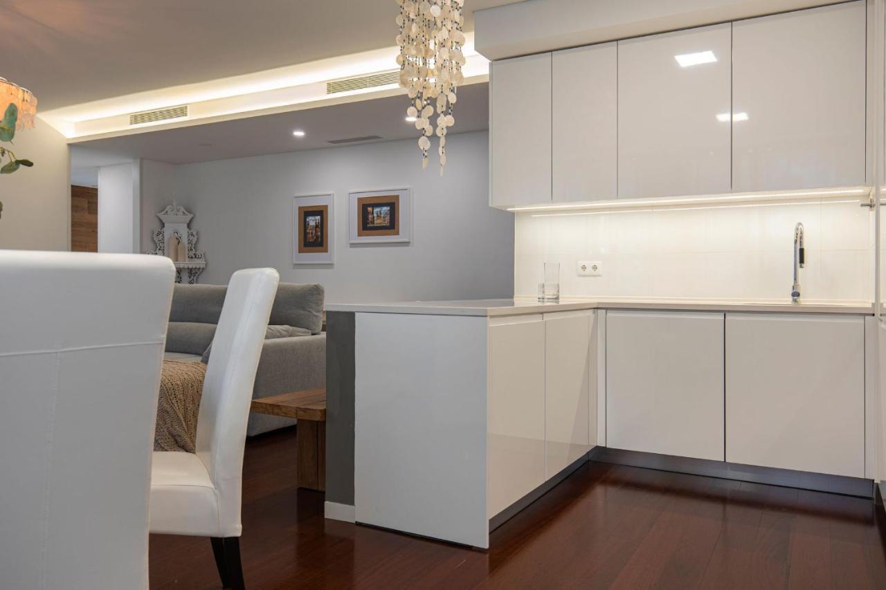 Touch Of Class 2Bdr Apartment By Lovelystay Cascais Exteriör bild